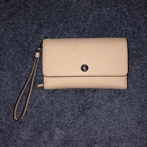 💗SALE💗 Henri Bendel Wallet/ Wristlet
